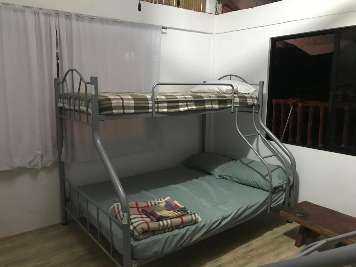Hostel Lions Mambajao Εξωτερικό φωτογραφία
